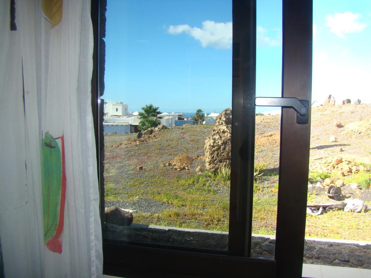 Ferienwohnung Meerblick Und Naehe Feuerberge Mit Eigenem Beheizten Pool Las Breñas Exterior foto