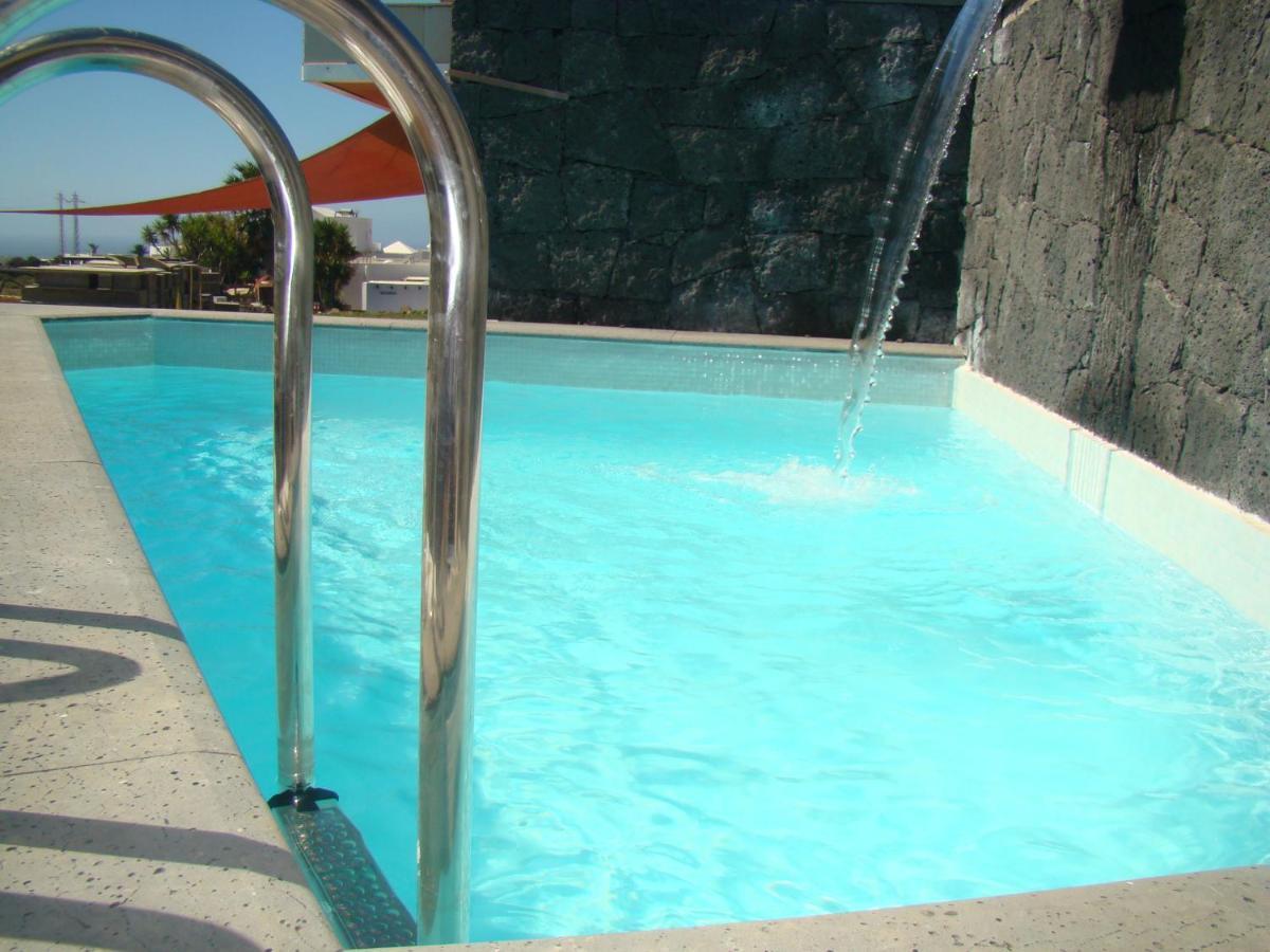 Ferienwohnung Meerblick Und Naehe Feuerberge Mit Eigenem Beheizten Pool Las Breñas Exterior foto